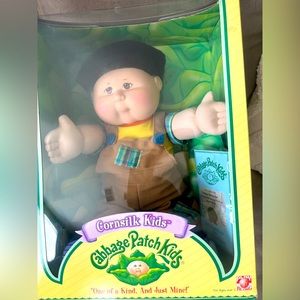 vintage unopened cabbage patch doll